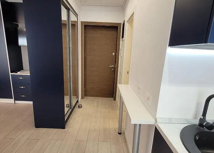 10 - Catedral - Free Parking Lägenhet Bukarest