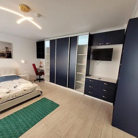 Apartment 10 - Catedral - Free Parking Bukarest