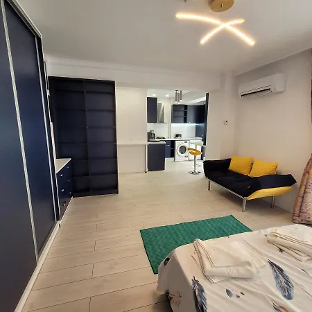 10 - Catedral - Free Parking Apartment Bukarest